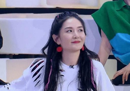 谢娜最新微博爆料,揭秘明星幕后趣事，独家幕后花絮大公开！